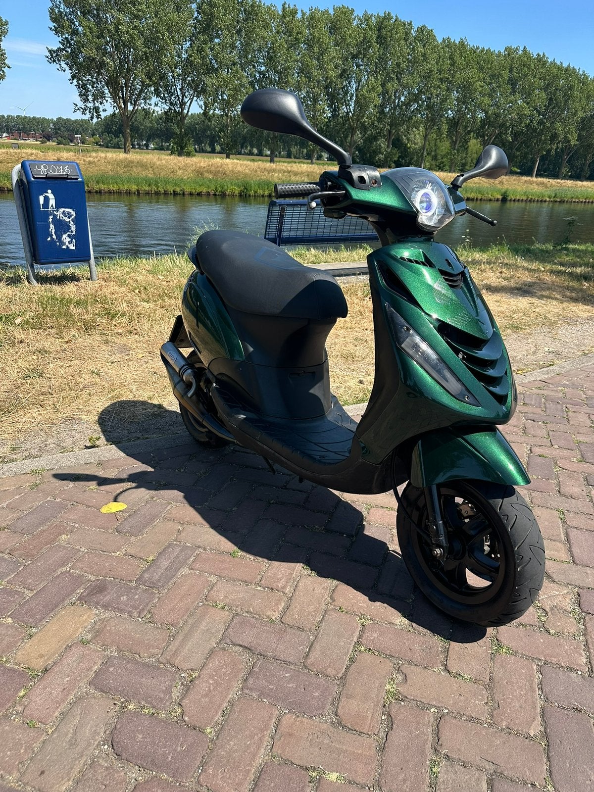 Piaggio Zip 2t - 1400-,🤝, Fietsen en Brommers, Ophalen, Zo goed als nieuw, Tweetakt, Zip