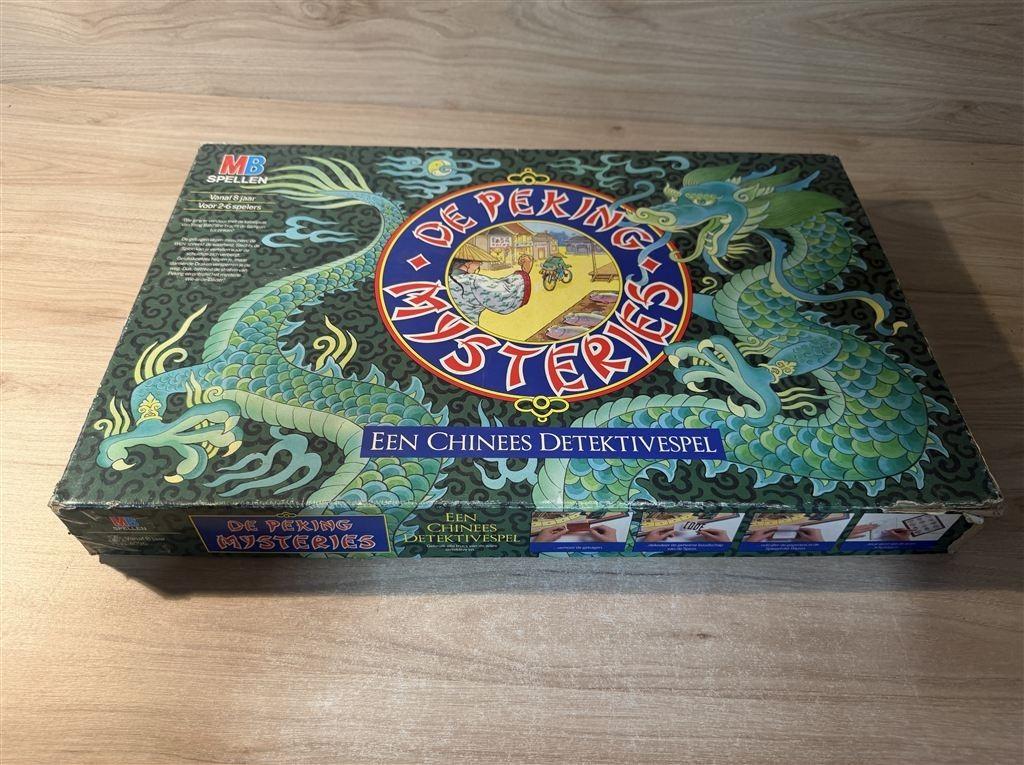 de peking mysteries orginele editie - s6586, Hobby en Vrije tijd, Gezelschapsspellen | Bordspellen, Verzenden, Zo goed als nieuw