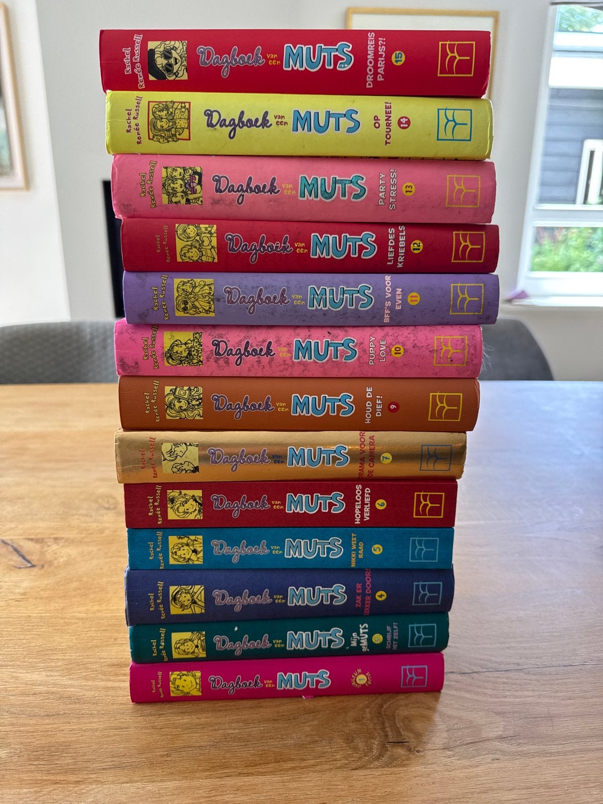 Dagboek van een Muts boekenreeks (13 delen), Ophalen of Verzenden, Gelezen, Fictie