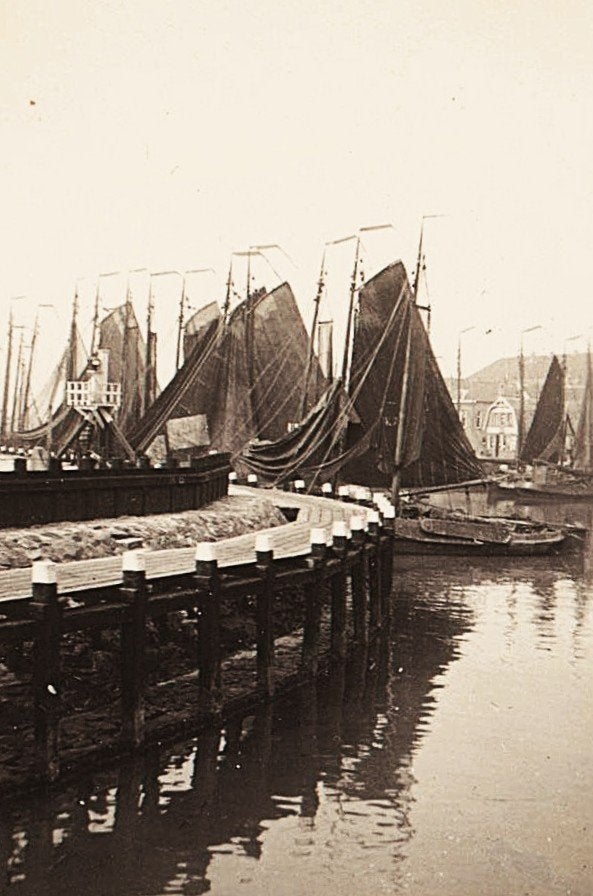 Urk, Foto, Ophalen of Verzenden, Zo goed als nieuw, Voor 1940