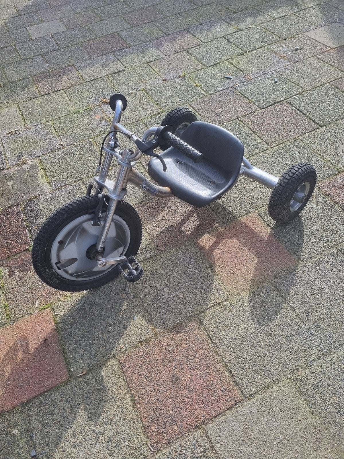 Stoere driewieler voor avontuurlijke kids, Ophalen, Gebruikt, Verstelbare zitting, Onbekend