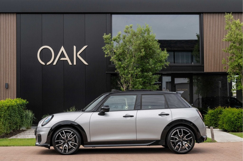 MINI Mini 2.0 Cooper S John Cooper Works XL | Panorama | Mem, Zwart, 4 cilinders, Leder, Bedrijf