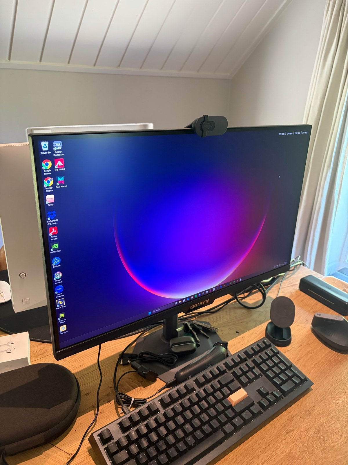 Gigabyte M27UP - 27" 4K 160Hz 1ms SS-IPS Gaming Monitor, HDMI, IPS, In hoogte verstelbaar, 1 tot 2 ms
