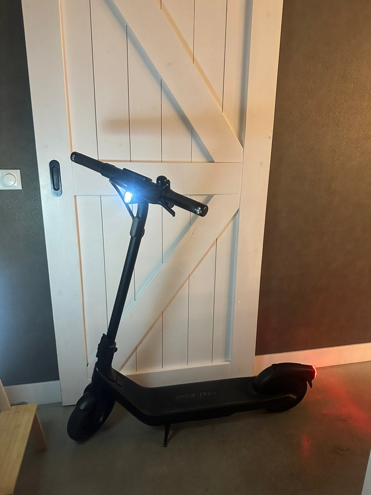 Ninebot e2 pro, Fietsen en Brommers, Ophalen, Nieuw, Elektrische step (E-scooter)