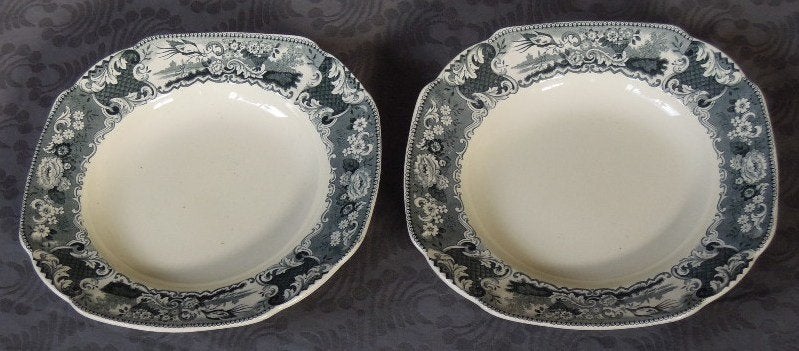2 Geschulpte diepe Victoria blauw borden, Ophalen of Verzenden