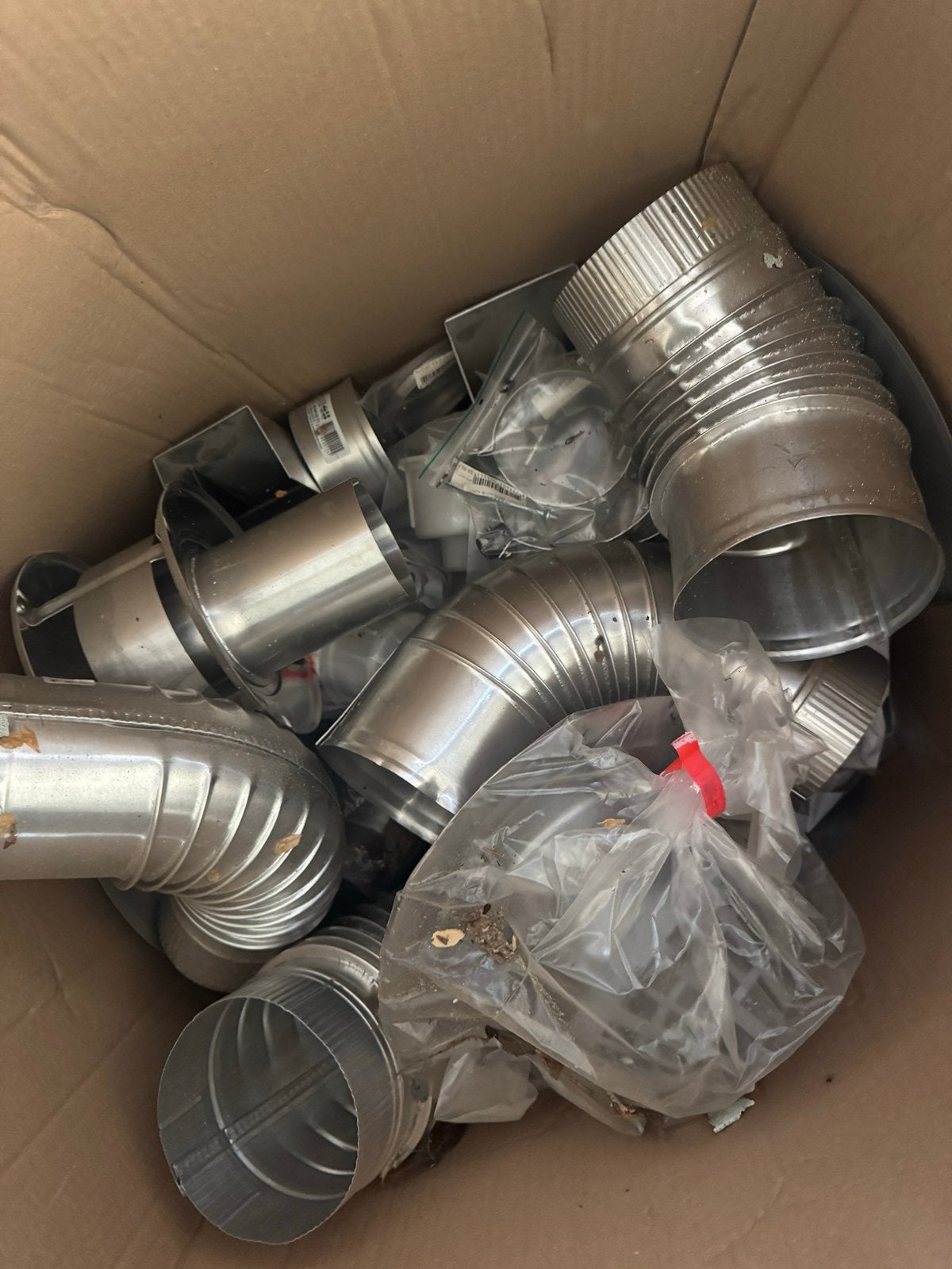Partij nieuwe dakmaterialen en ventilatieonderdelen, Overige typen, Nieuw, Ophalen of Verzenden, 15 m² of meer