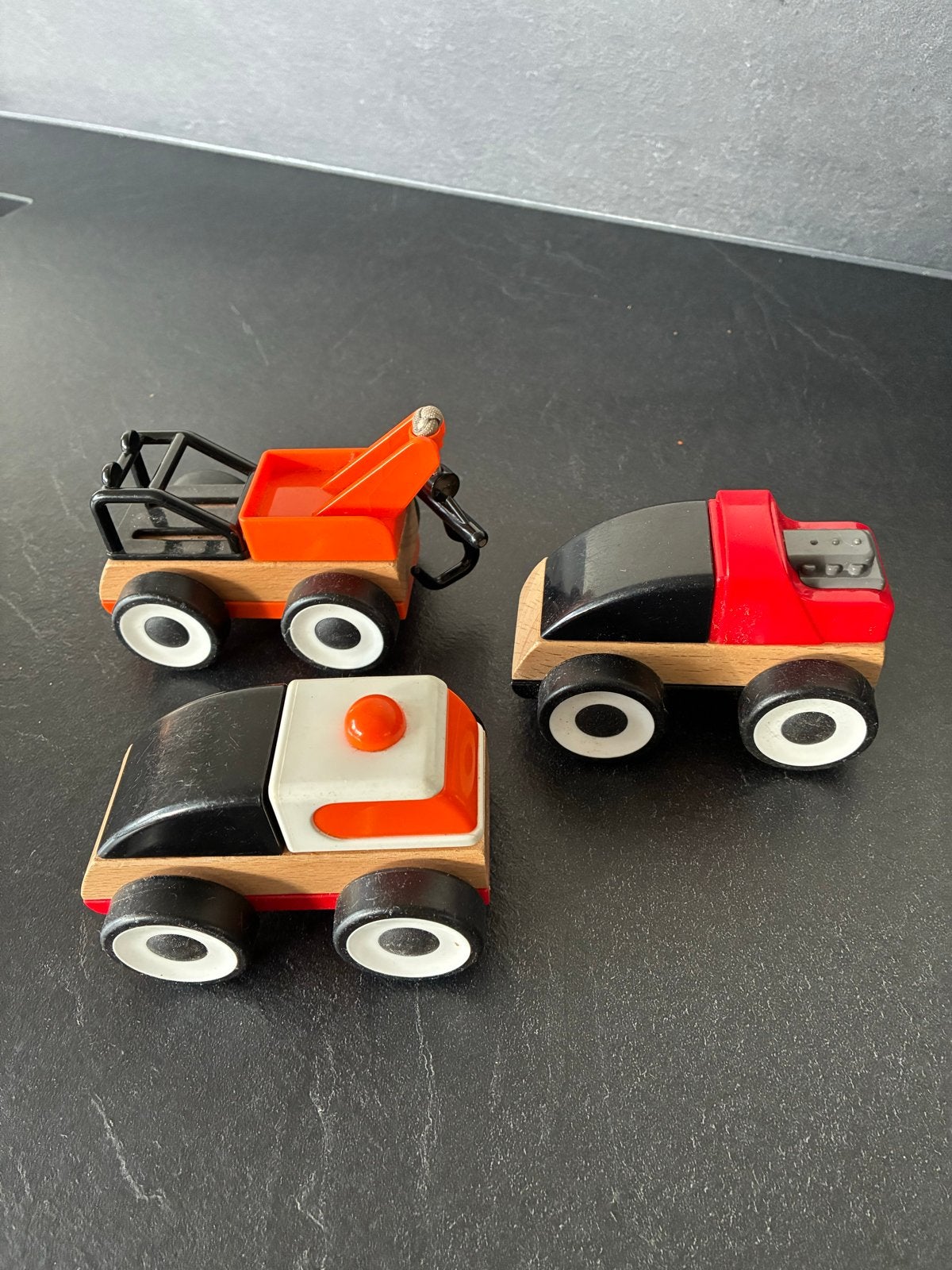 Houten speelgoedauto's - Set van 3, Ophalen of Verzenden, Gebruikt, Rij- of Hobbelspeelgoed