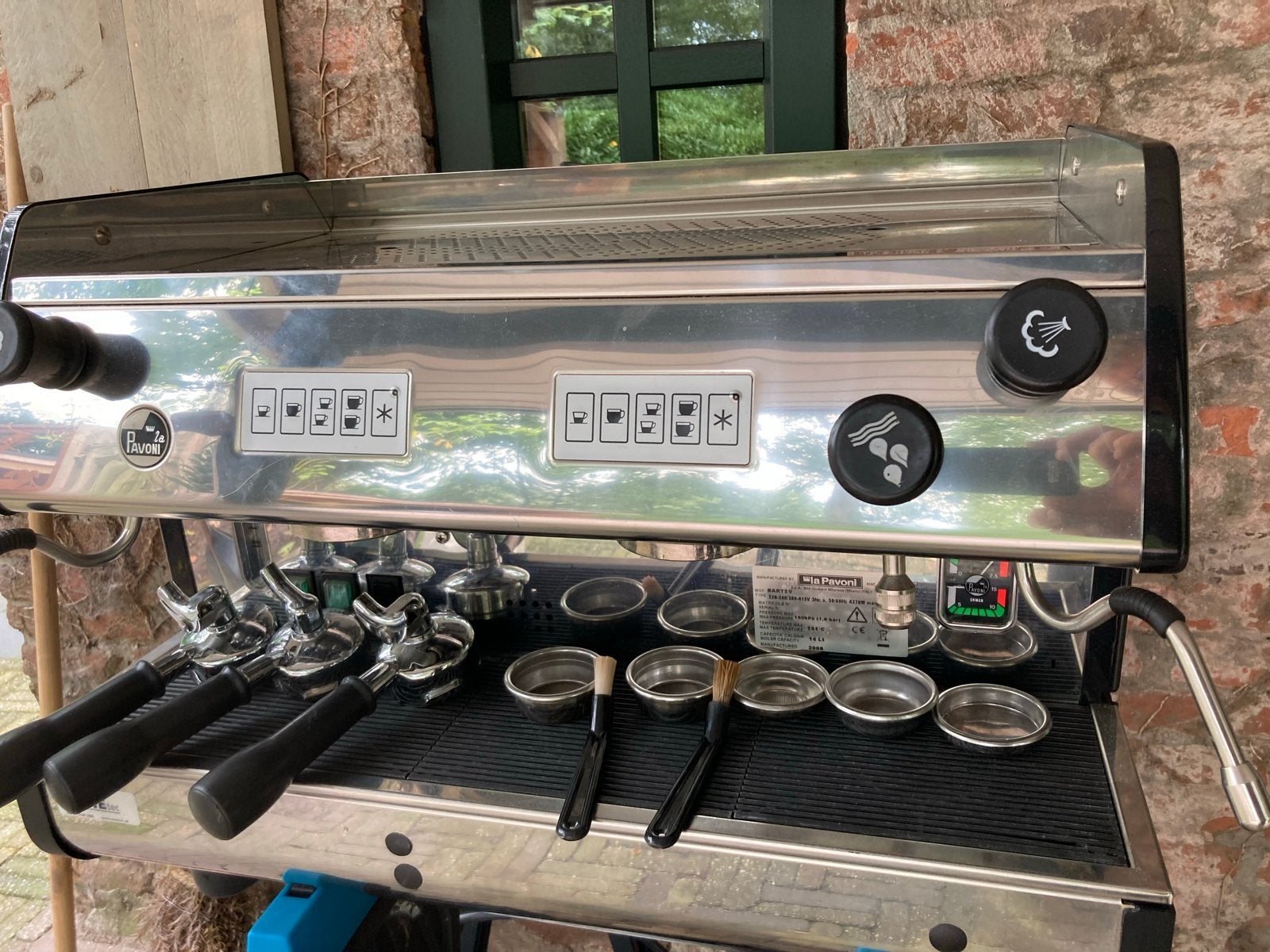 La pavoni espresso Machine - Goed Onderhouden, Stoompijpje, Gebruikt, Espresso apparaat, 10 kopjes of meer