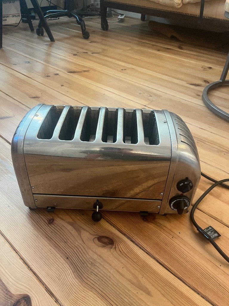 Dualit brood rooster toaster 6 x, Witgoed en Apparatuur, Broodroosters, Ophalen, Gebruikt