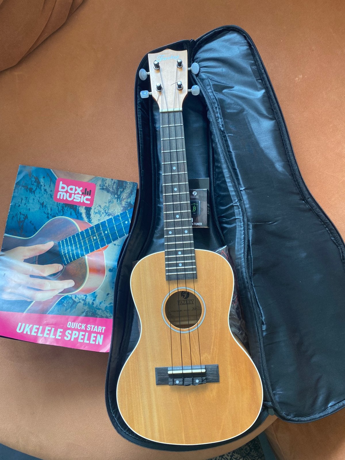 Ukelele van merk Fazley, zo goed als nieuw!, Ophalen of Verzenden, Zo goed als nieuw, Overige typen