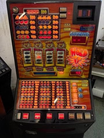 Hold It & Superslam gokkast, Verzamelen, Automaten | Gokkasten en Fruitautomaten, Euro, Ophalen, Gebruikt, Met sleutels