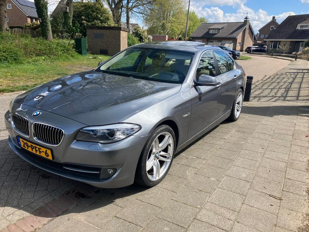 BMW 523i Executive - 3.0 - 6-cil - 272 PK - 2011 - Trekhaak, Auto's, BMW, Particulier, 5-Serie, ABS, Airbags, Airconditioning