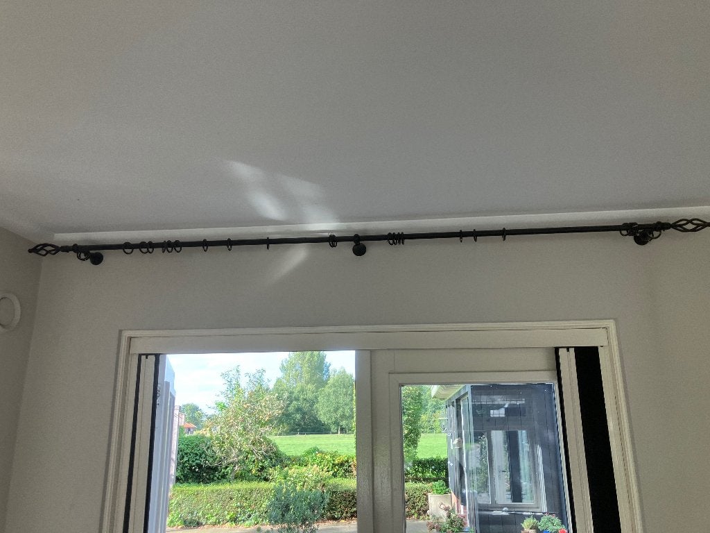 Gordijn stangen, Huis en Inrichting, Ophalen, Met ringen, Overige merken, Zwart