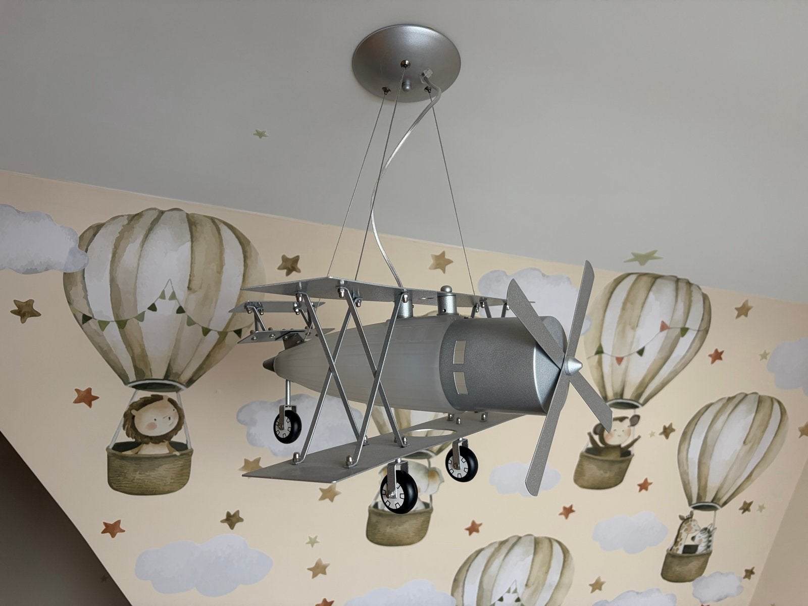 Vliegtuig Plafondlamp Kinderkamer - Grijs Metaal, Huis en Inrichting, Lampen | Plafondlampen, Zo goed als nieuw, Metaal, Ophalen