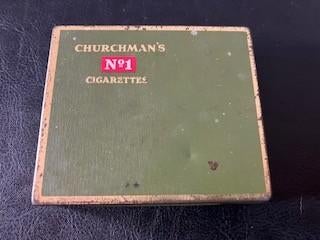 Oud sigarettenblikje Churchman's - Brits - vintage, Verzenden, Gebruikt, Overige, Overige merken