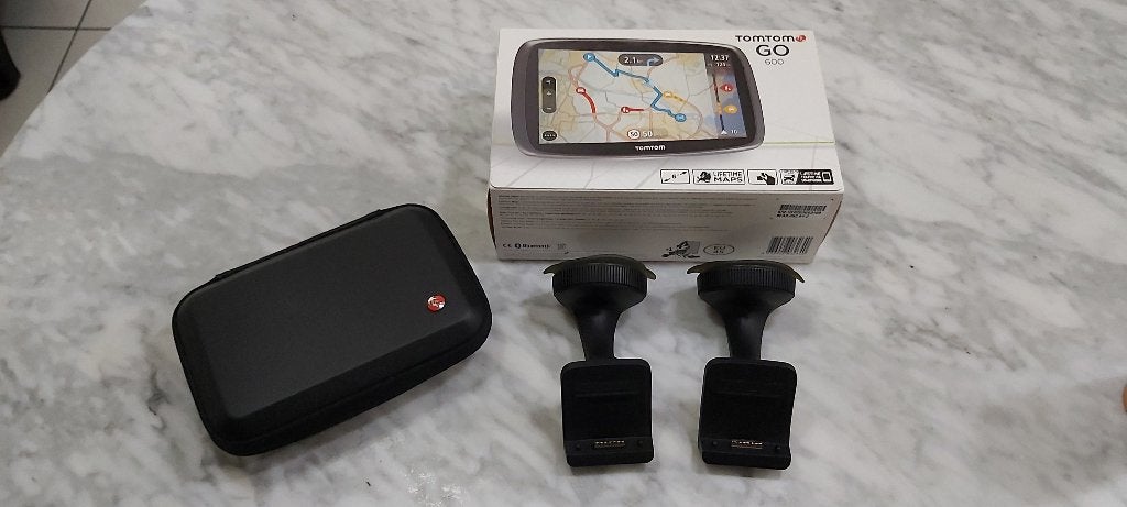 TomTom GO 600 Navigatiesysteem met accessoires, Ophalen, Nieuw