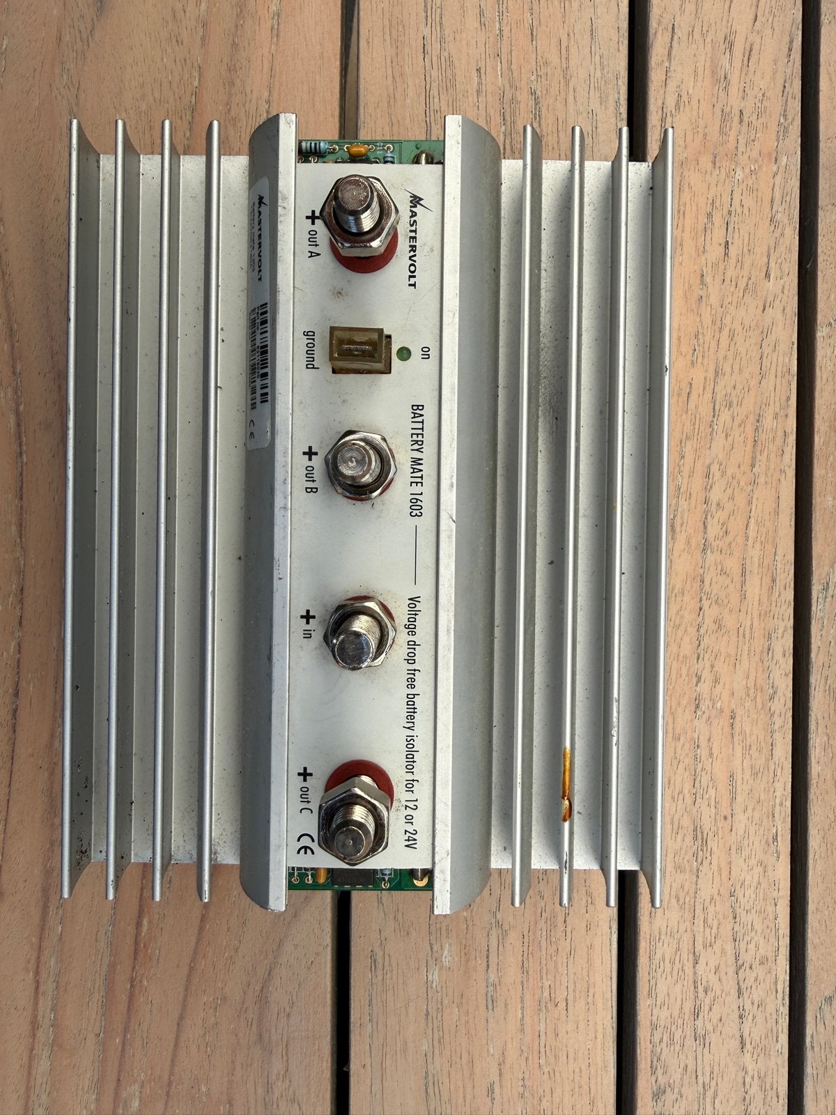 Mastervolt Battery Mate 1603 - Accu Isolator 12/24VDC, Ophalen, Gebruikt, Motor en Techniek