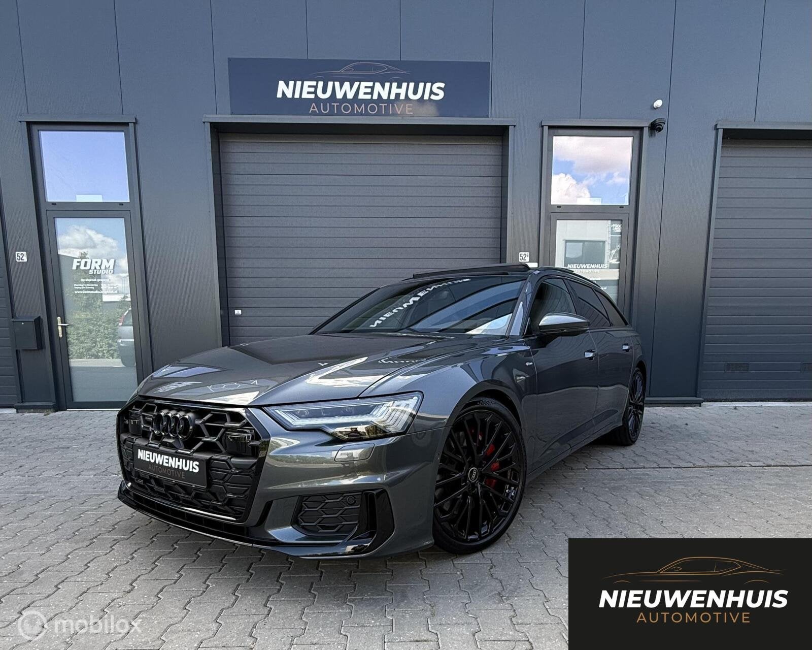 Audi A6 Avant 55TFSIe quattro Competition Pano l RS lMatrix, Auto's, Automaat, Gebruikt, Zwart, 4 cilinders