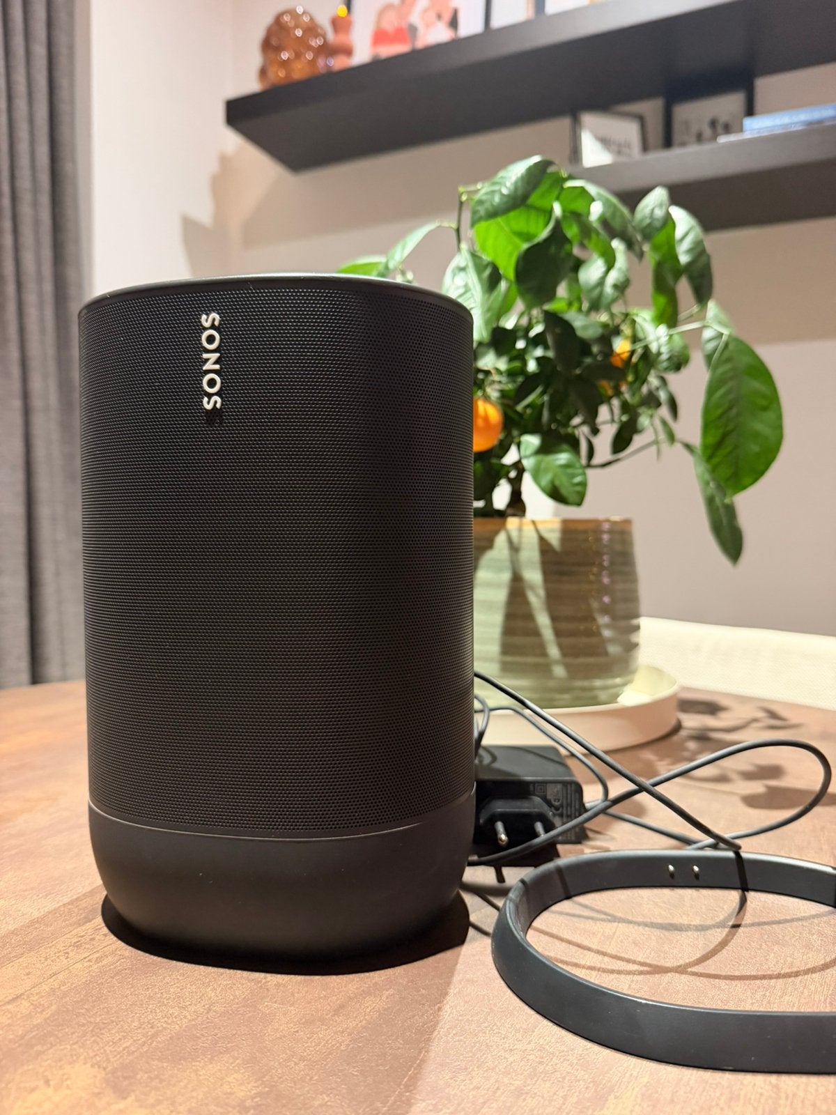 Sonos Move 1e generatie kleur zwart, Slimme speaker, Gebruikt, WiFi, Ophalen of Verzenden
