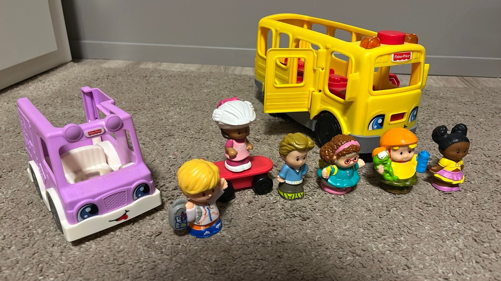 Schoolbus en auto, Kinderen en Baby's, Ophalen of Verzenden, Gebruikt, Speelset