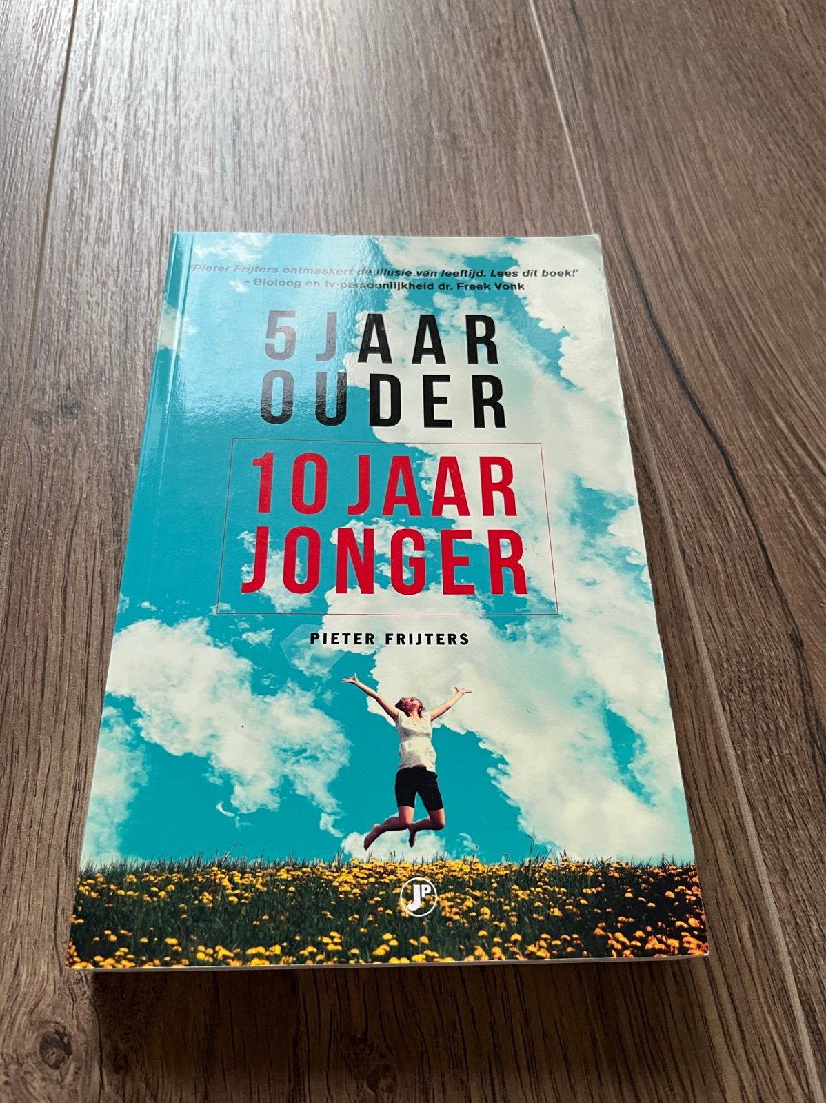 5 Jaar Ouder 10 Jaar Jonger - Pieter Frijters, Ophalen of Verzenden, Zo goed als nieuw, Overige uitgevers, Nederlands