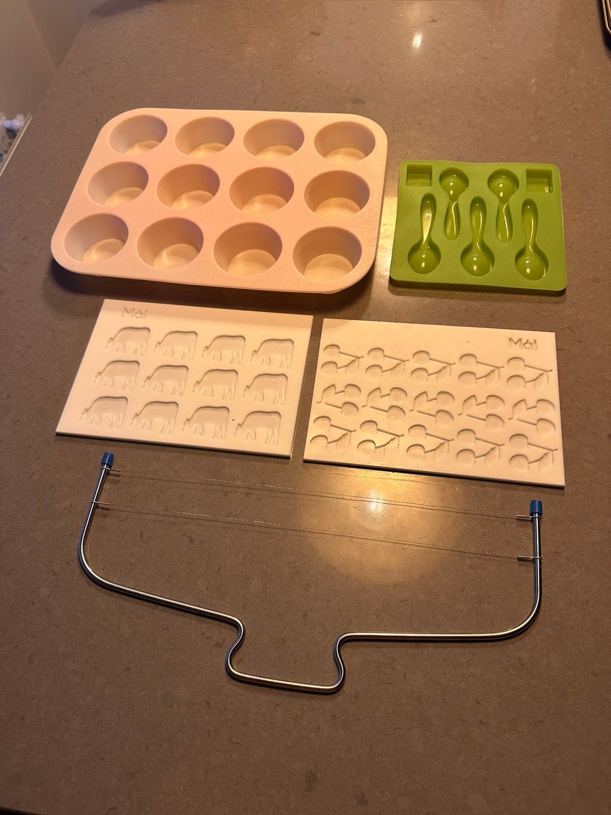 Diverse bakspullen, Hobby en Vrije tijd, Taarten en Cupcakes maken, Ophalen of Verzenden, Zo goed als nieuw, Taarten of Cupcakes