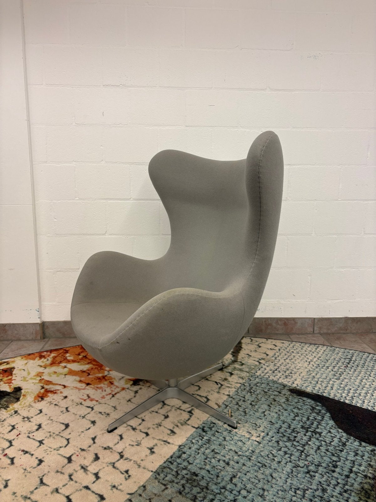 Stijlvolle Egg Chair - Comfortabel en Tijdloos Design, Ophalen, 75 tot 100 cm, Gnr trading, Stof