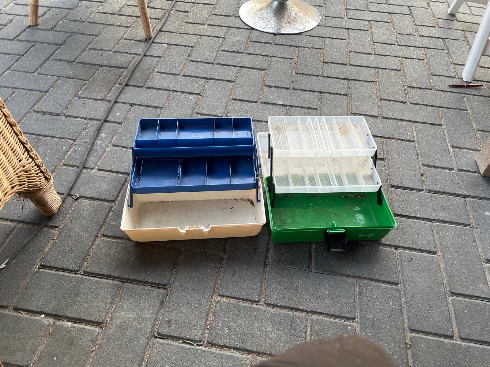 Twee viskoffers / tackleboxen voor visgerei, Watersport en Boten, Ophalen, Gebruikt, Koffer of Tas