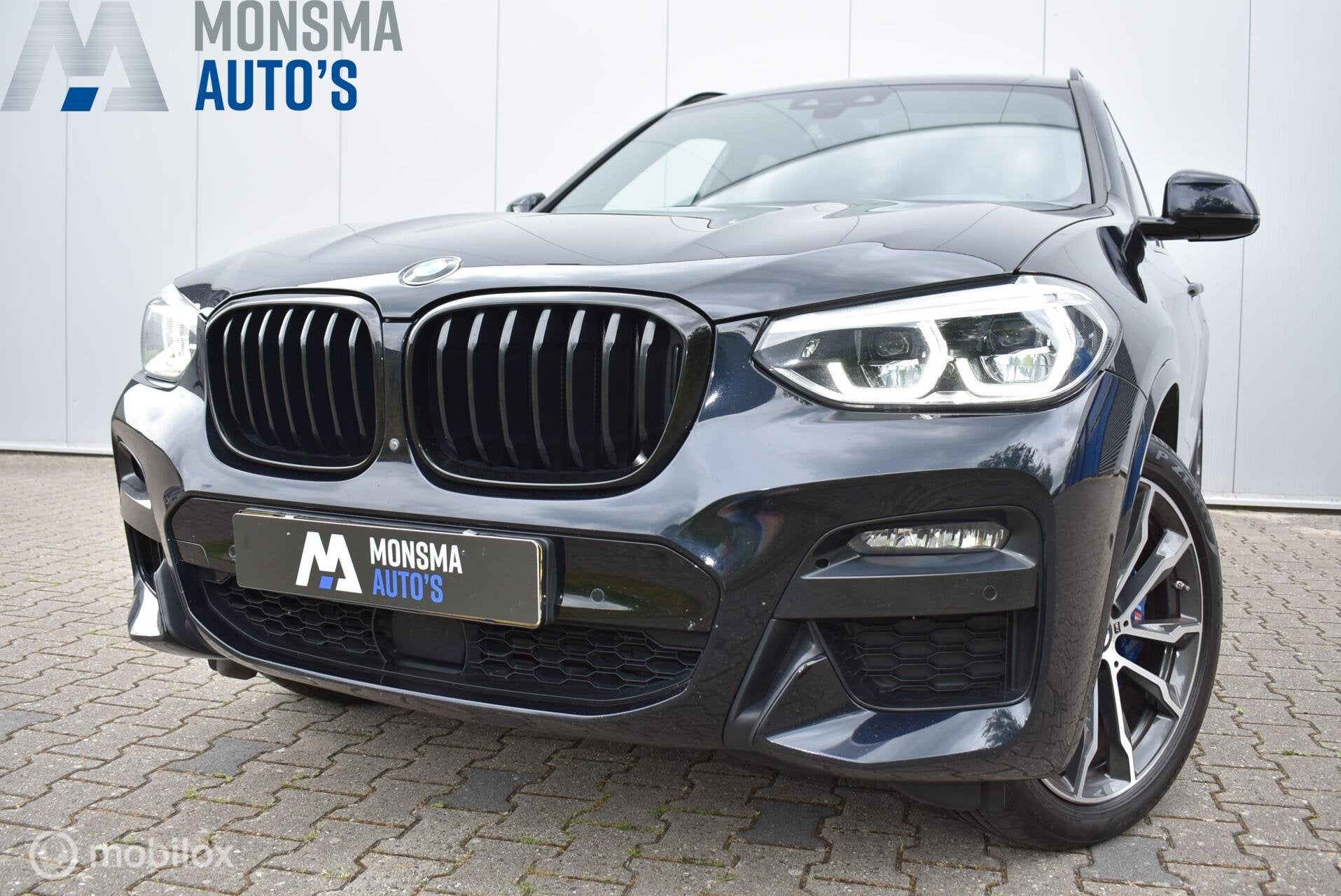 BMW X3 xDrive30d M-Sport Carbonschwarz Pano 360°Cam ACC HUD, Auto's, BMW, Automaat, Gebruikt, 2993 cc, Zwart