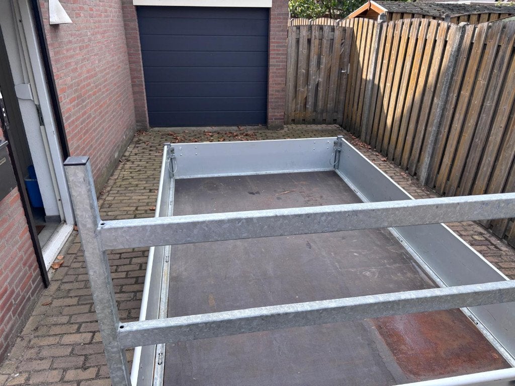 Henra aanhanger enkelasser met disselbak, Ophalen, Zo goed als nieuw
