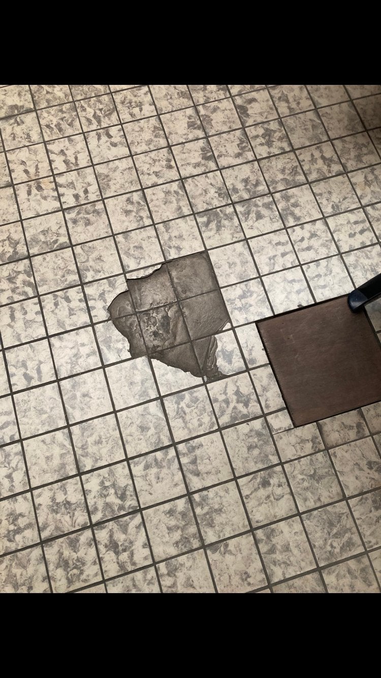 Gezocht gevraagd mosa g32v winckelmans 10x10 tegeltjes oster, Doe-het-zelf en Verbouw, Ophalen, Minder dan 20 cm, Zo goed als nieuw
