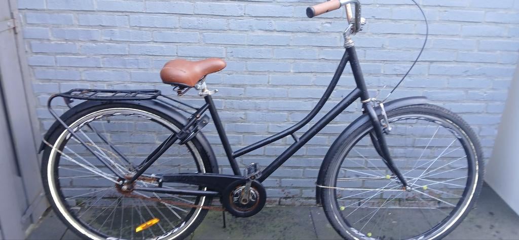 Zwarte fiets te koop niet veel gereden, Ophalen of Verzenden