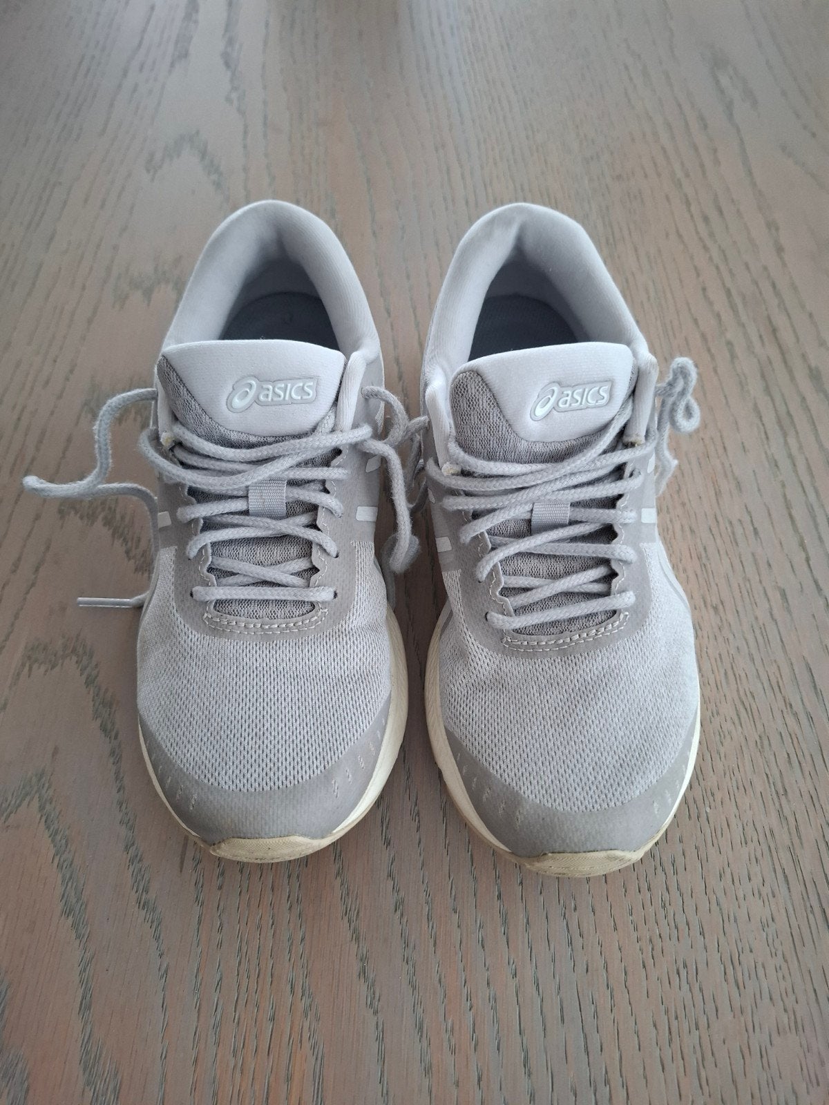ASICS hardloopschoenen - Maat 39 - Grijs, Sportschoenen, Ophalen of Verzenden, Zo goed als nieuw, ASICS