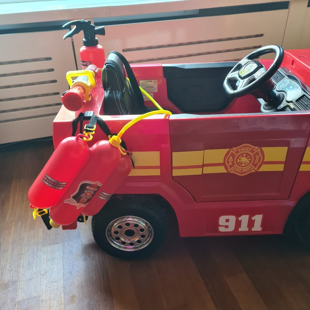 Foto 10 van Grote elektrische brandweerauto met licht en geluid