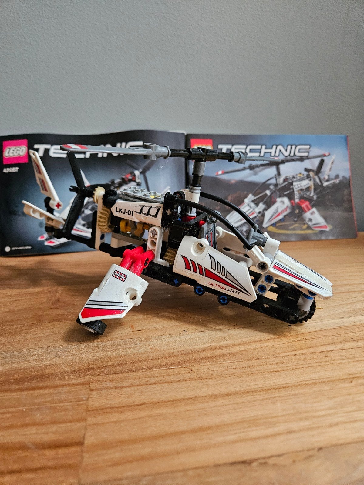 LEGO Technic Ultralight Helikopter 42057, Ophalen of Verzenden, Zo goed als nieuw, Overige merken