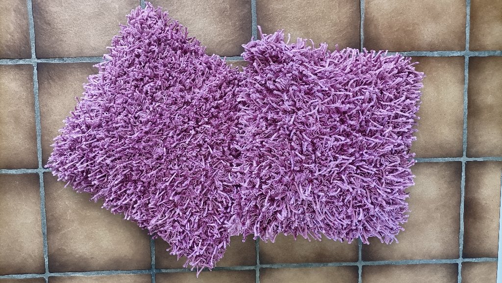 2 Leuke Fuchsia/lila kussens. Voorzijde franjes. 40 x 40 cm, Huis en Inrichting, Woonaccessoires | Kussens, Ophalen of Verzenden