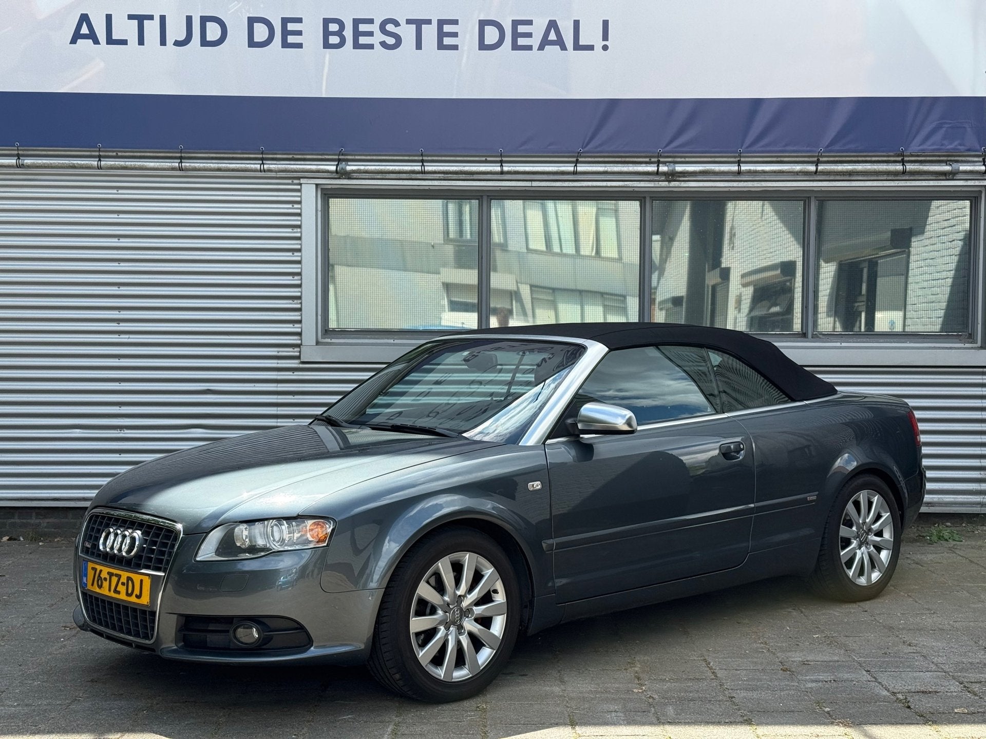 Audi A4 Cabriolet 3.0 V6 quattro Pro Line l Climate l Cruise, Gebruikt, Zwart, Cabriolet, 4 stoelen