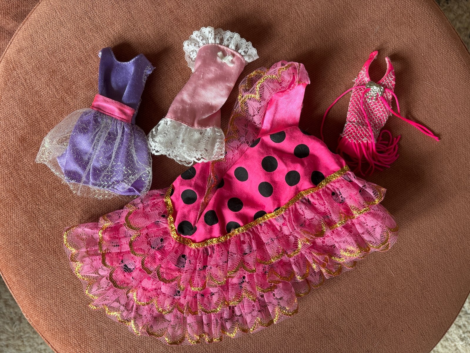 Retro Barbie poppenkleertjes - jurkjes voor de Barbiepop, Ophalen, Gebruikt, Barbie
