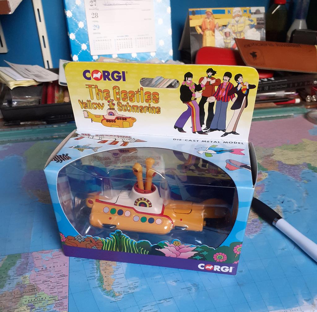 Beatles Yellow Submarine  Corgi en nieuw en mooi, Verzenden, Nieuw, Overige typen, Corgi