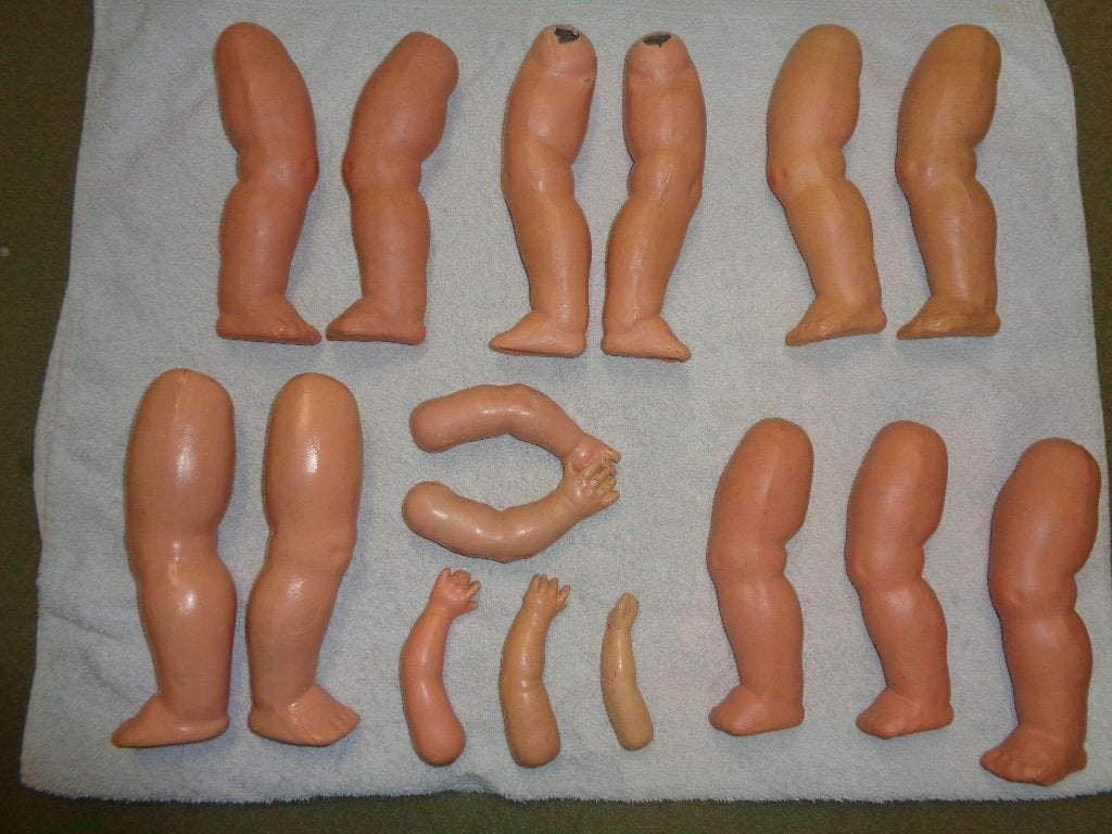 Papier maché onderdelen.  Mail wat u zoekt., Verzamelen, Poppen, Ophalen of Verzenden, Zo goed als nieuw, Pop