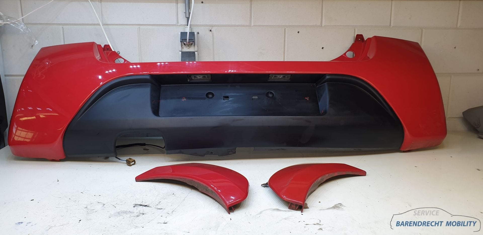 Achterbumper Twingo II RS rood 620222417R origineel gebruikt, Renault Group, Gebruikt, Contact.group@renault.com, Renault