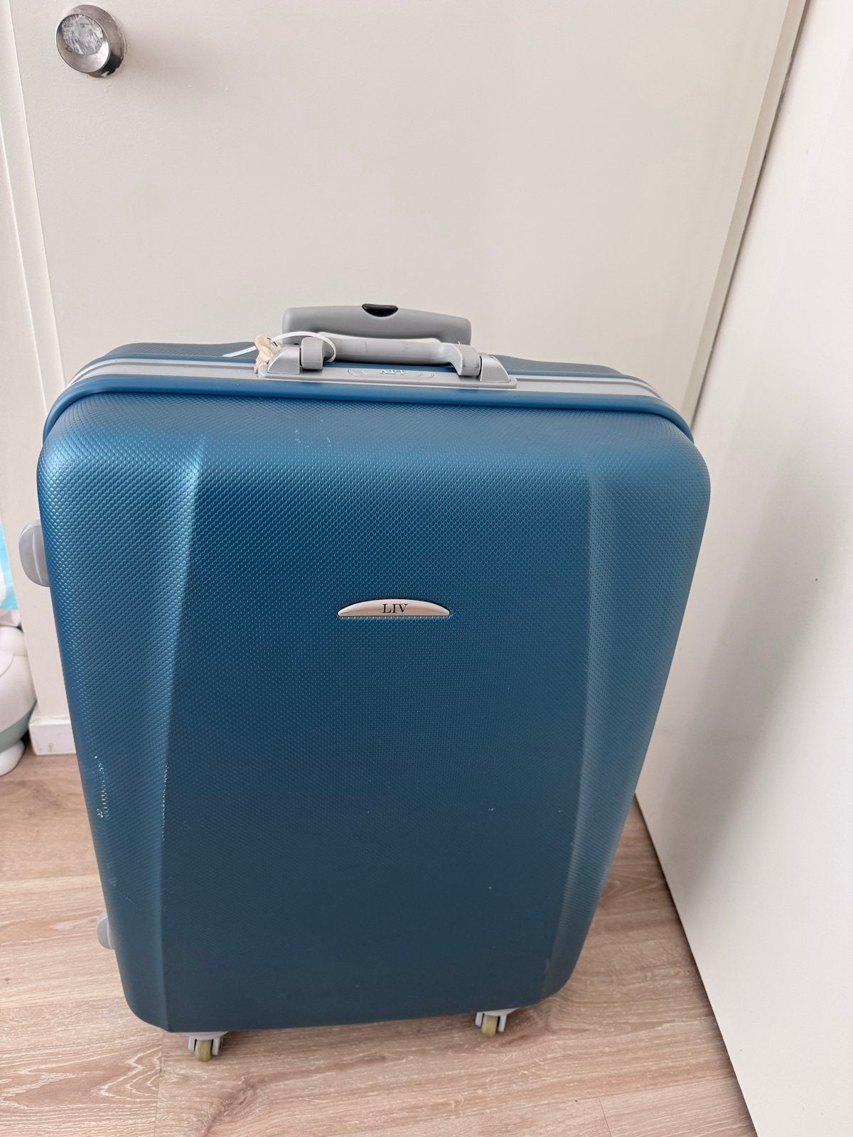 LIV Koffer - Blauw - Handbagage formaat, Ophalen, Gebruikt, 50 tot 60 cm, Hard kunststof