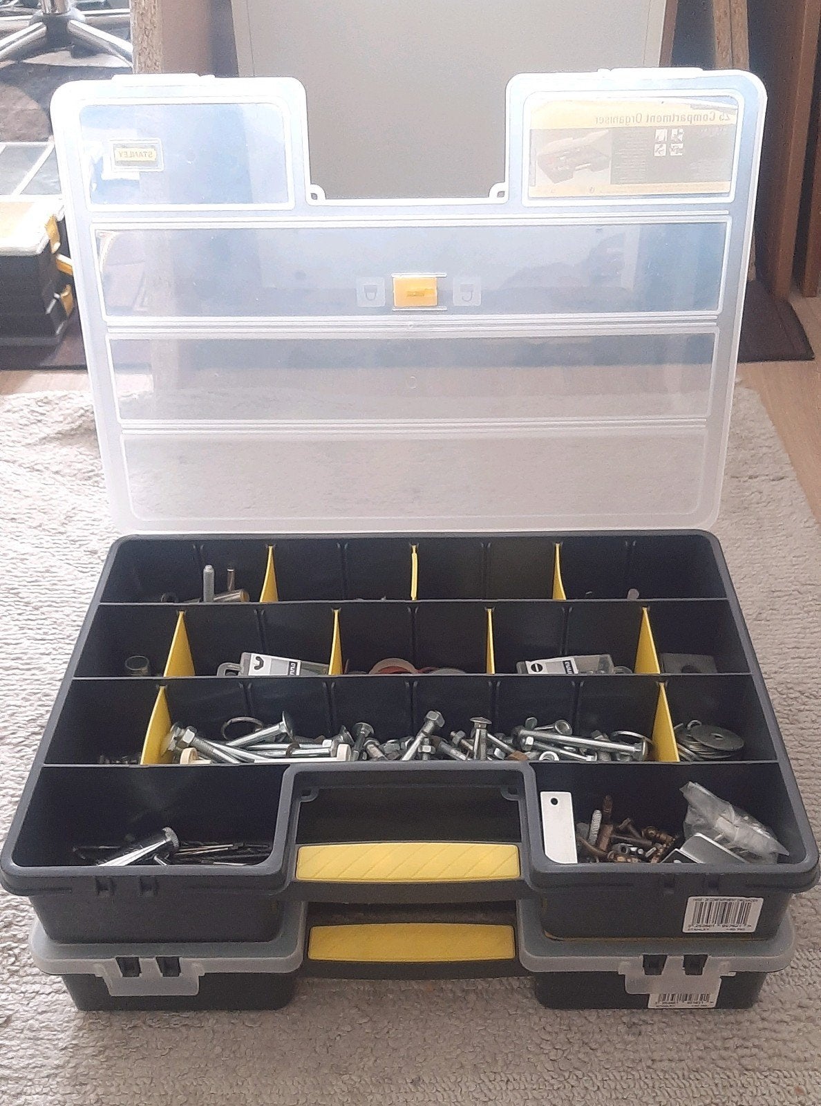 Stanley 25-Vaks Organiser - Handige Opbergdoos, Ophalen, Gevuld, Gebruikt