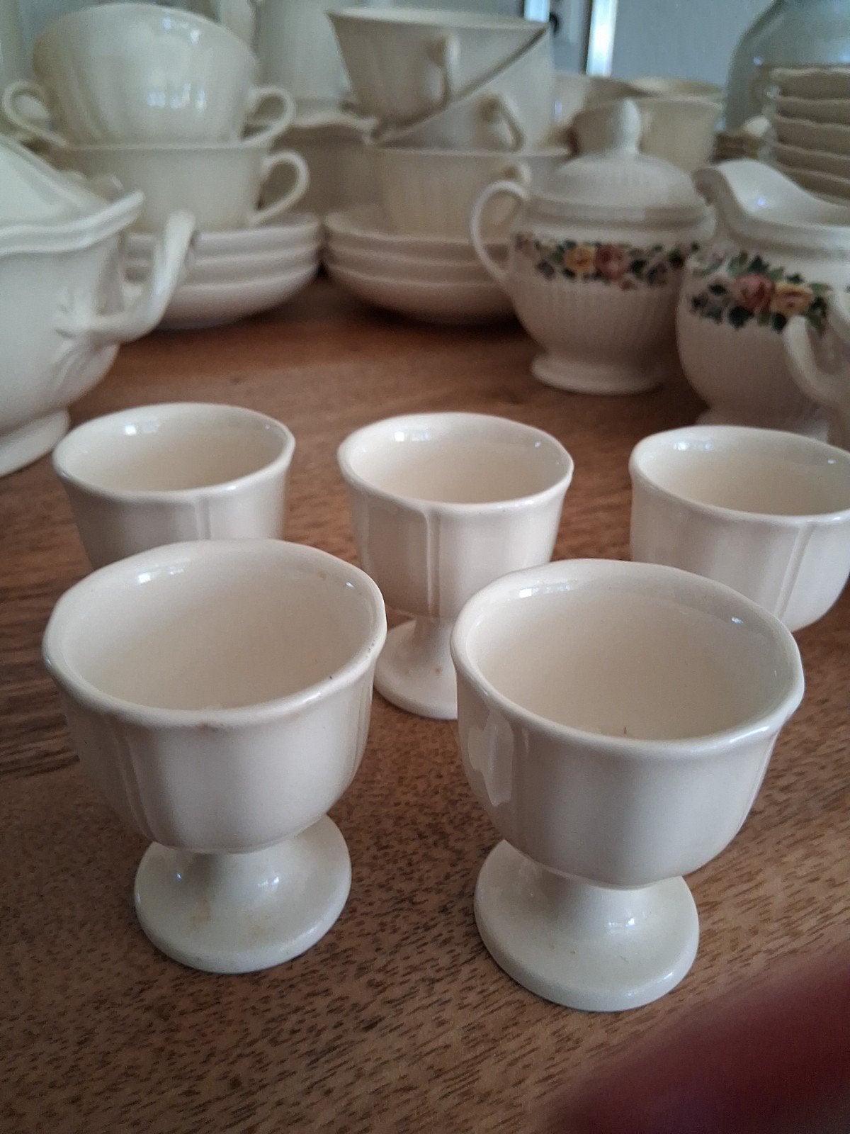 Wedgwood Queens Plain 5 Eierdopjes., Huis en Inrichting, Keuken | Servies, Ophalen, Zo goed als nieuw, Porselein, Overige typen