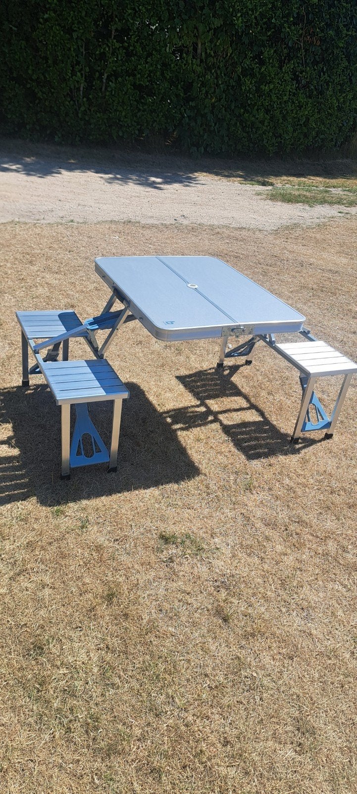 Inklapbare picknicktafel van Bo Camp, Ophalen, Zo goed als nieuw, Campingtafel