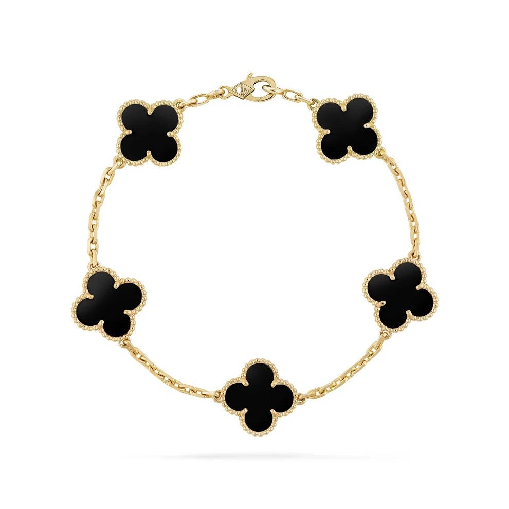 Goudkleurige armband met klavertjes -zwart/onyx verguld goud, Overige materialen, Verzenden, Zo goed als nieuw, Met bedels of kralen