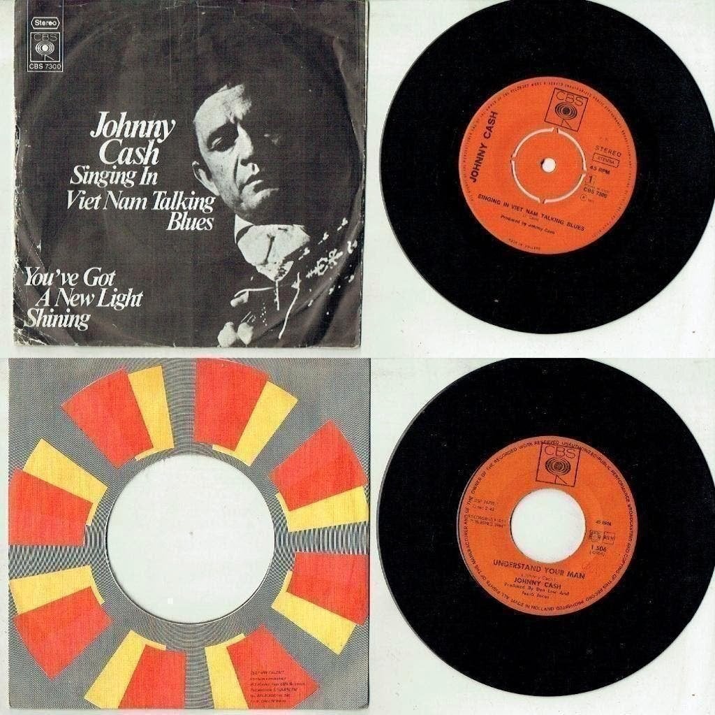 Johnny Cash  2 Singles, Ophalen of Verzenden, Gebruikt, 7 inch, Country en Western