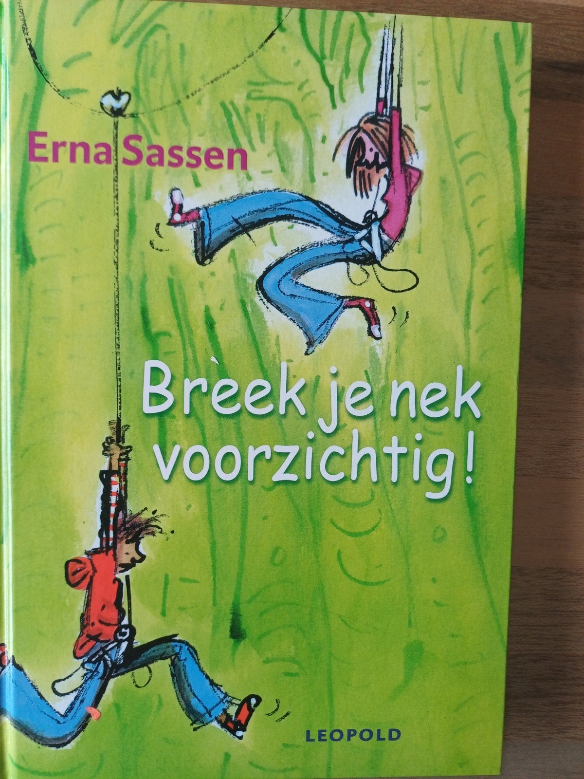 Erna Sassen - Breek je nek voorzichtig!, Ophalen of Verzenden, Zo goed als nieuw, Erna Sassen