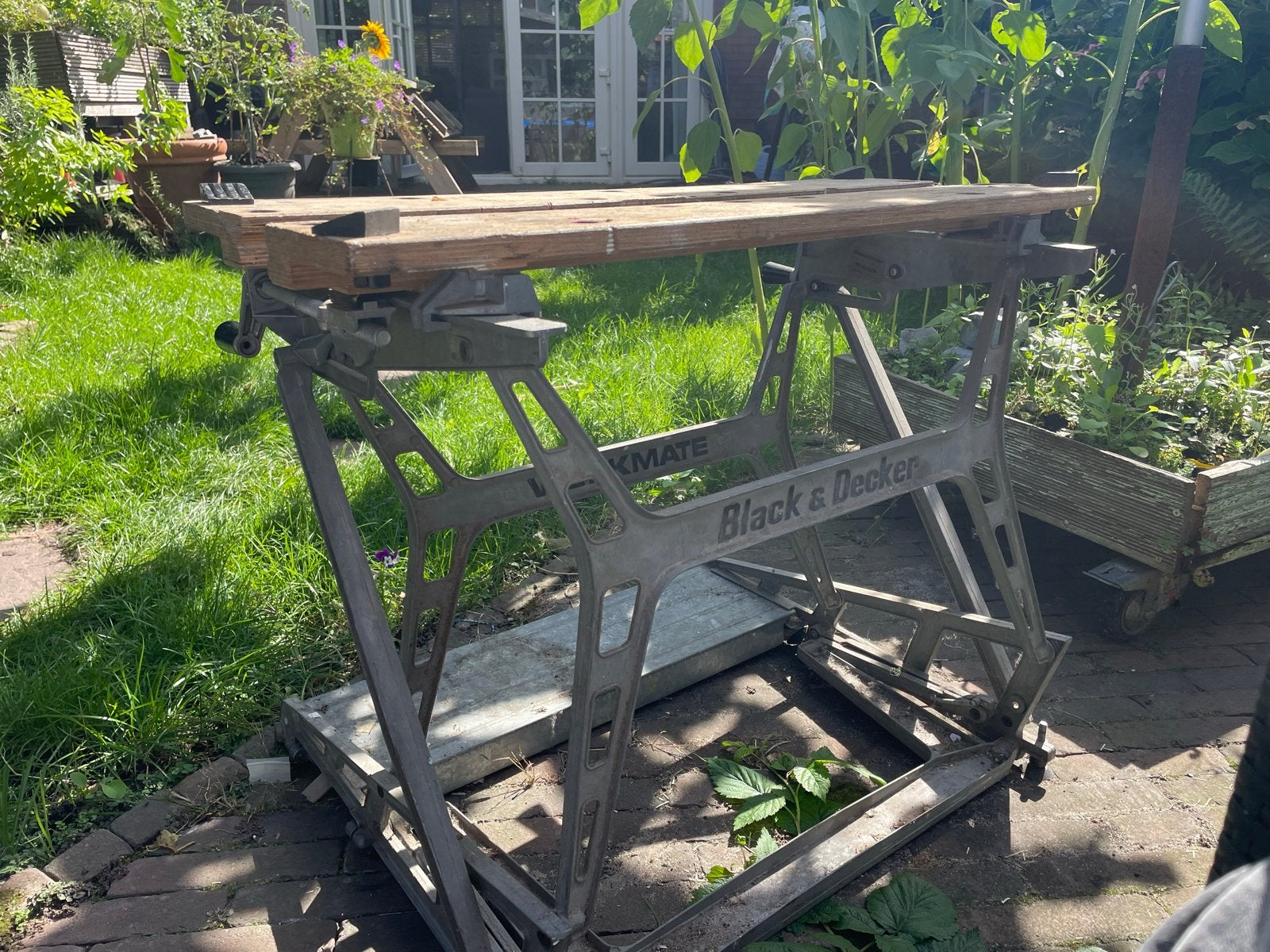 Black & Decker Workmate - Werkbank met bankschroef, Ophalen, Gebruikt, 70 tot 120 cm, Bankschroef