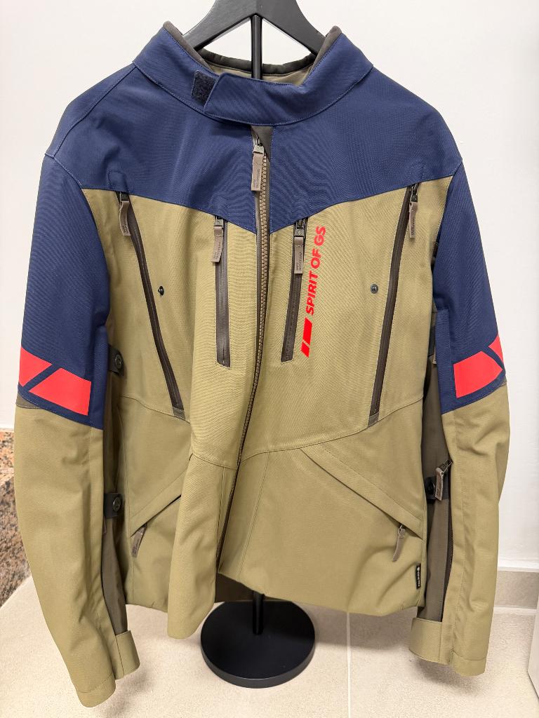 nieuwe BMW GS Namib GTX motorjas voor heren – khaki maat 52, Jas | textiel, BMW Motorrad, Nieuw met kaartje, Heren